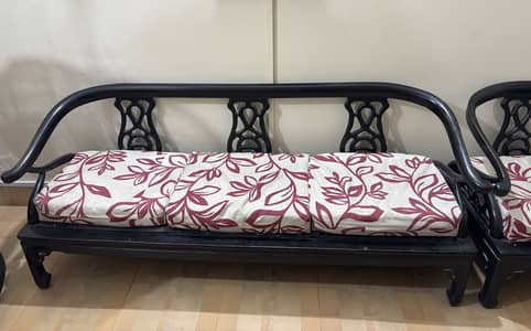 4 seater sofa set in black colour