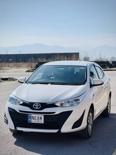 toyota yaris 1.3 mt gli