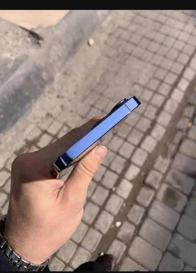 iphone 13pro max 256gb pta approved