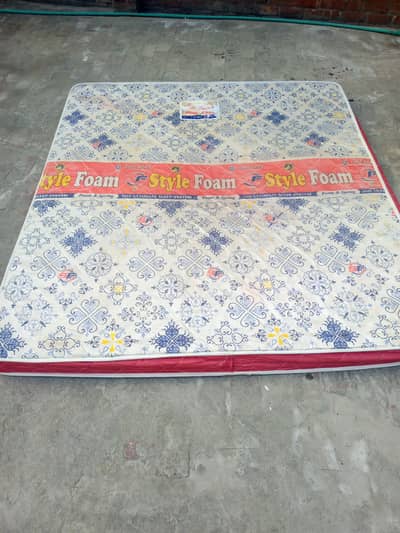 two in one mattress one side soft   2nd side  hard  1 Year used