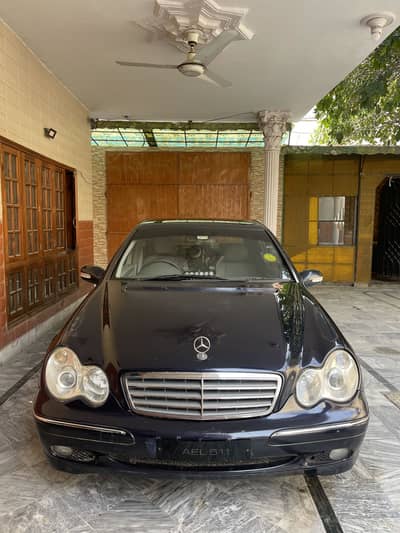 Mercedes c240 2001 exchange also 03115180330 watsapp