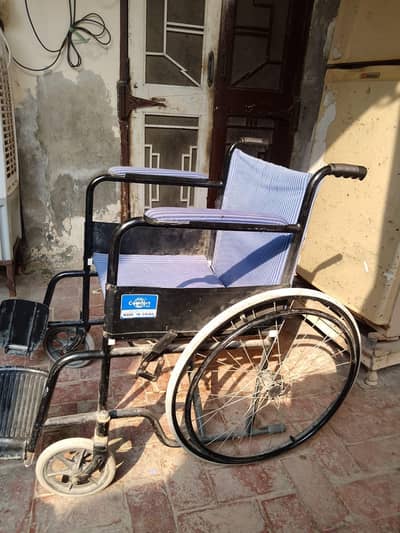 Manual Wheelchair Lightly Used
