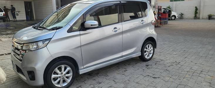 Nissan Dayz G pakage (full option)