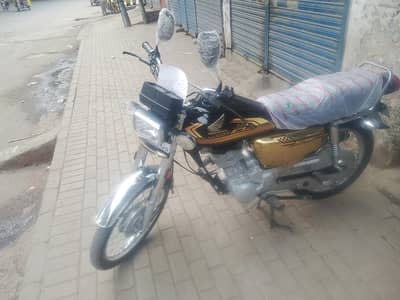 Honda 125 gold edition self start