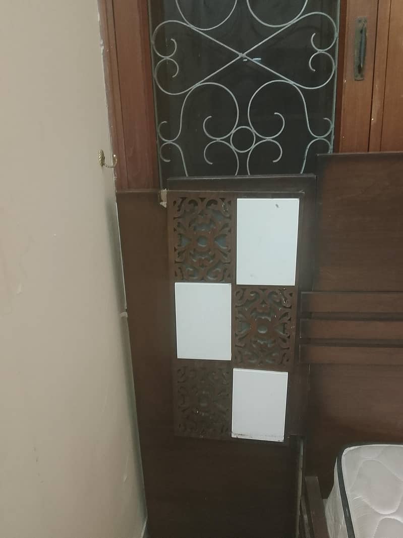 bed 2 side table one dressing 11