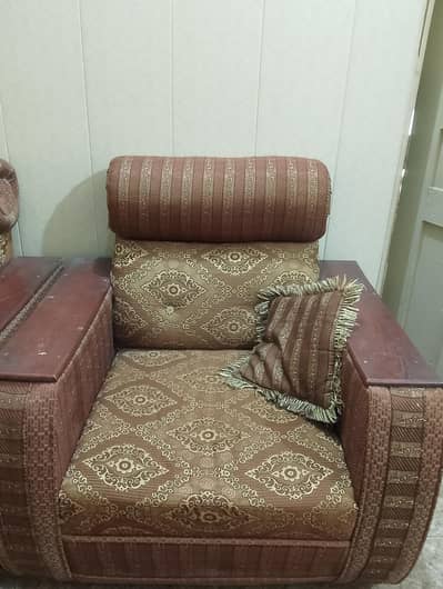 Sofa For sale urgent