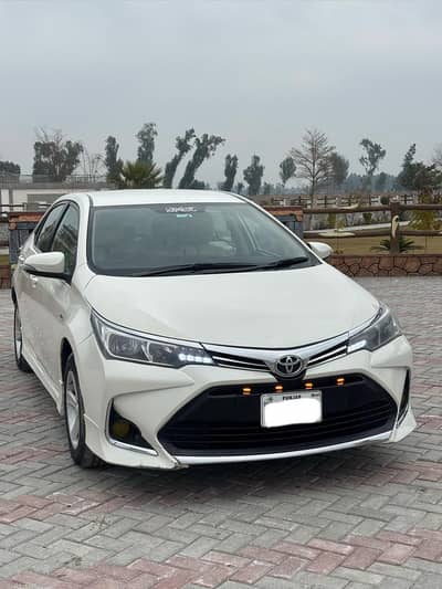 Toyota Corolla gli 2017 model