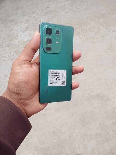 Infinix Note 50.8. 256gb charger original aur Power Bank Ke Sath Hai