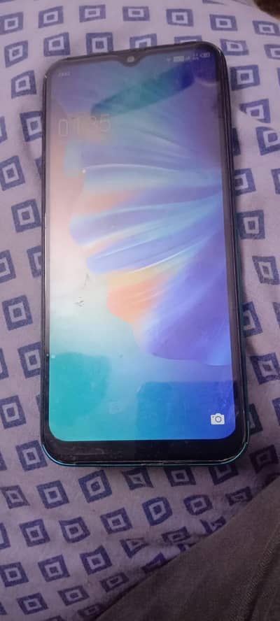 Tecno spark 6Go. 4/64 5000 mAH battery dual sim  no warranty