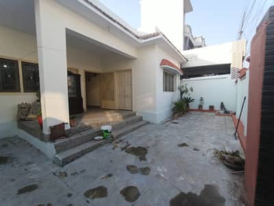 House for rent single story