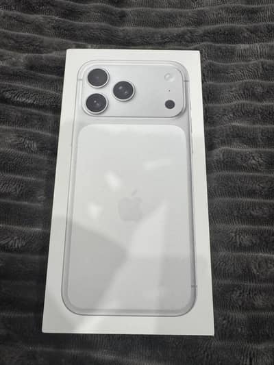 iPhone 17 pro max unopened New