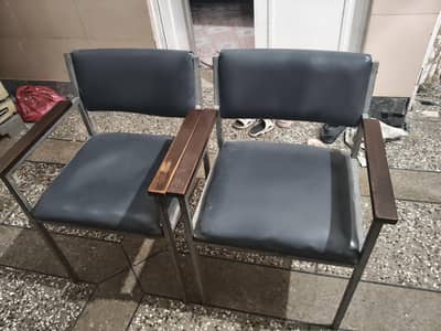 2 chairs for homes  for sale contact me at 0318=5051916