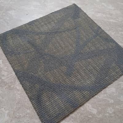 2ft×2ft square cutpiece carpets