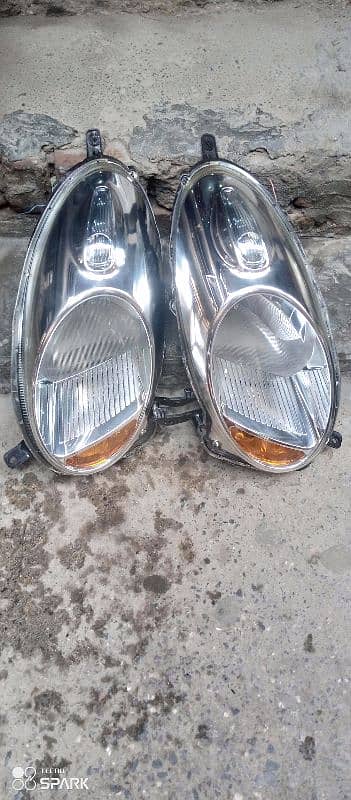 Nissan Mirch Front Light