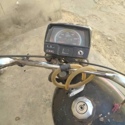 jelling 2003 model Hydrabd nmber document clear. 0.3. 1.2. 8.3. 4.9. 0.1. 0.