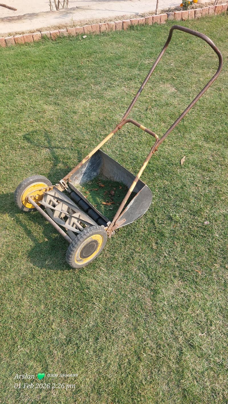 Grass Cutting Machine 0