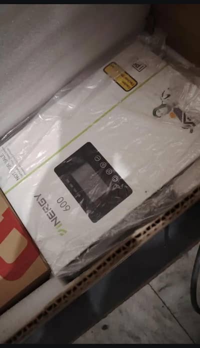 600 watt hybrid soler inveter  work without battery and with battery