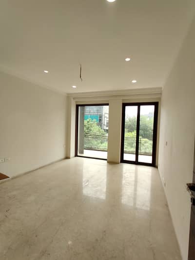 1300 Square Feet Flat Available For Sale In Garden East