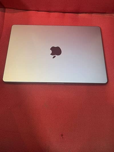 Macbook Pro 2021 M1 Pro 16/512 14'inch - Apple laptop