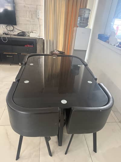 6 seater dining table like brand new