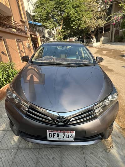 corolla 1.8 grande 2016 full original Original look like zero meter
