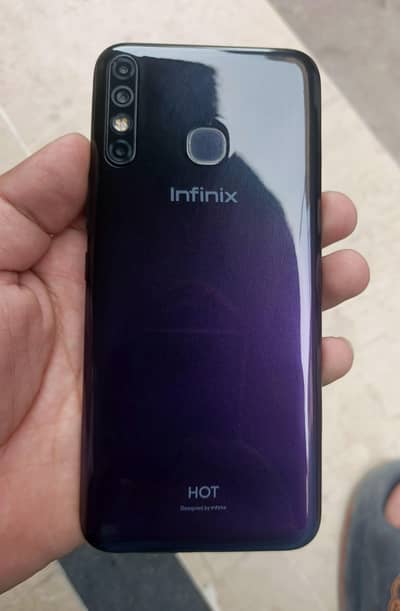 infinix Hot 8__ 4/64 gb