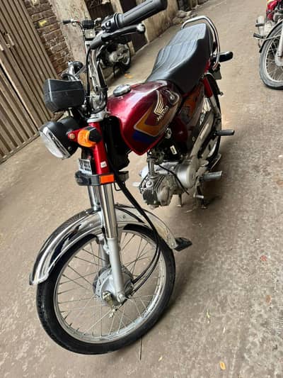 Honda CD 70 for sale total genuine condition 0307/32/98/319