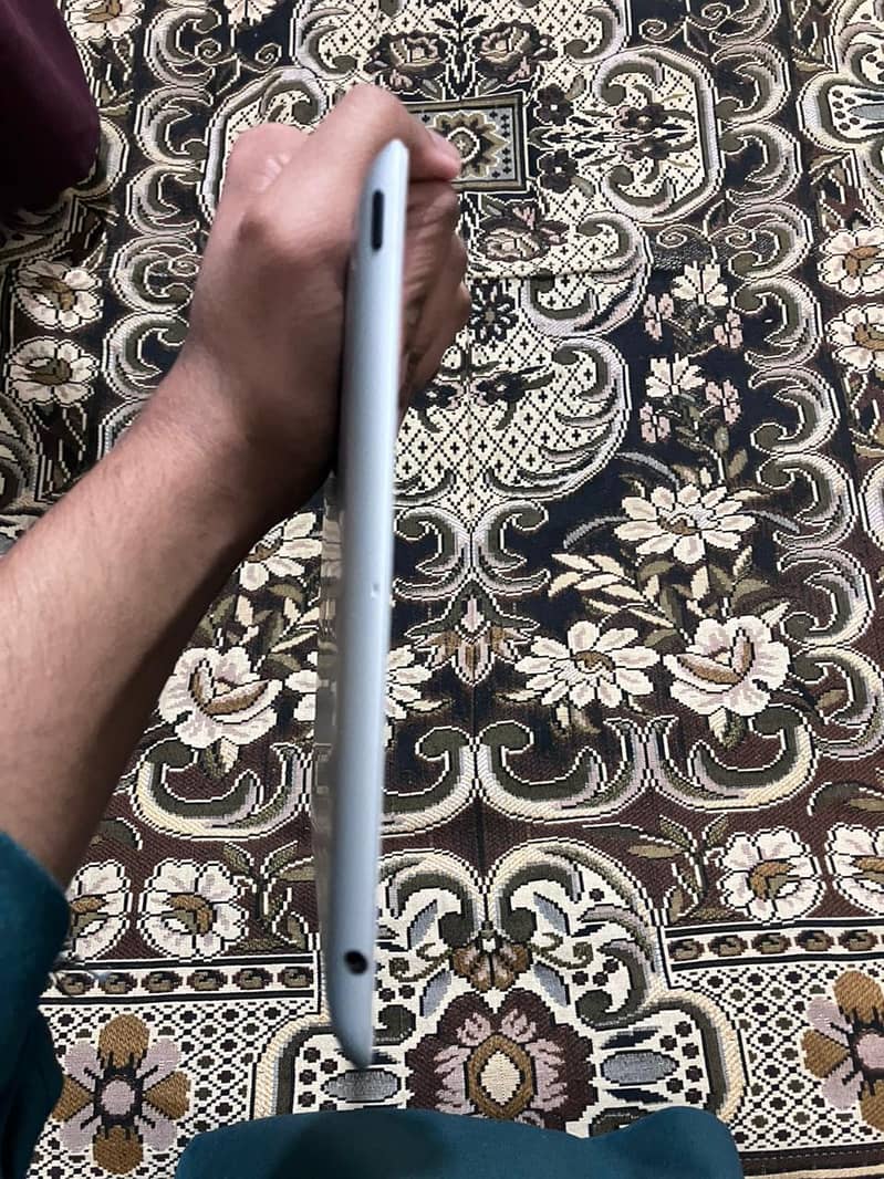 IPAD 4 Gen 2