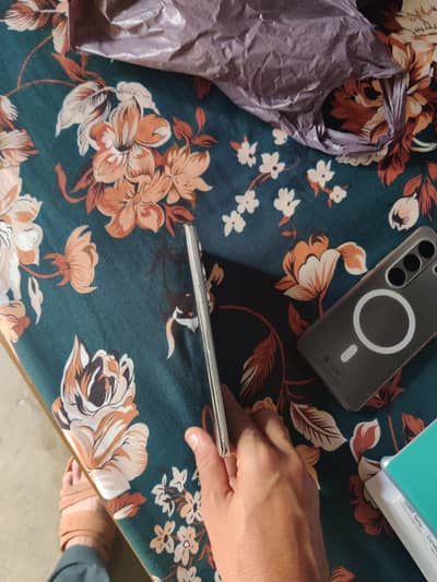 Complete 12 months warranty few days used