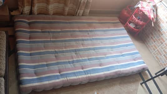 Urgent cotton mattress (Gadda) for sale