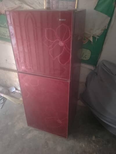 medium size free?  Har fridger