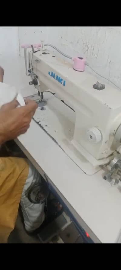 juki Sewing Machine vip Condition ma hai