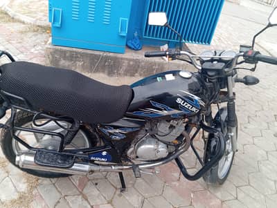Suzuki GS 150 SE