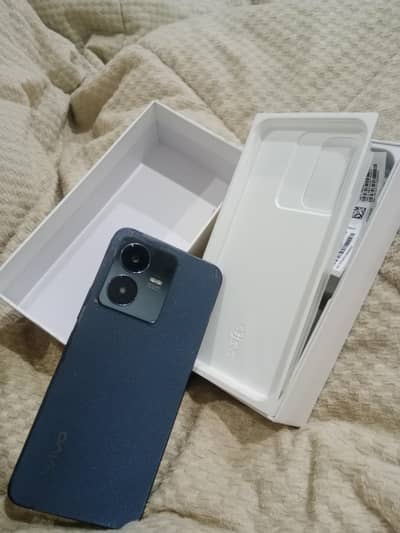 Vivo Y22 4/64 urgent sale