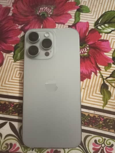 Apple iPhone 15 Pro Max