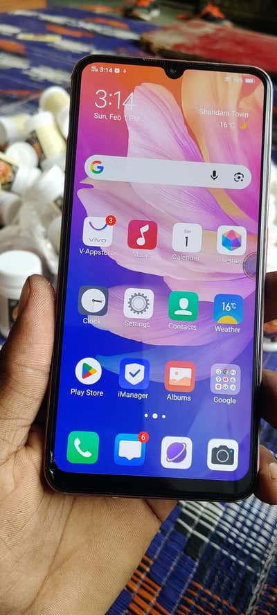 all accessories original box original charger