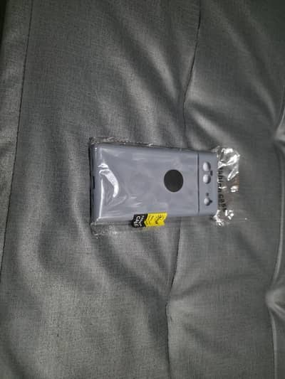 Pixel 6 and 6 Pro official covers