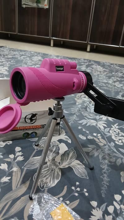 Monocular 40x60 mm zoom with tripod stand and mobile holder