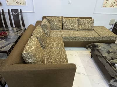 6 seater L shaped sofa almost new for sale