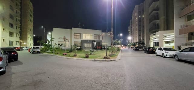 4200 Square Feet 5 Beds Corner Apartment For Rent In Immaculate Condition With Maid Room In A Secure Gated Society Called Navy Housing Scheme Located Next To Karsaz And Sharah-E-Faisal