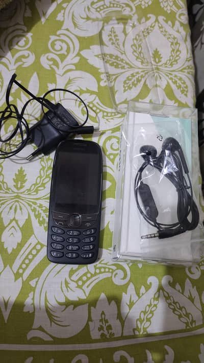 Nokia 6310 Just box open Original phone from Nokia.