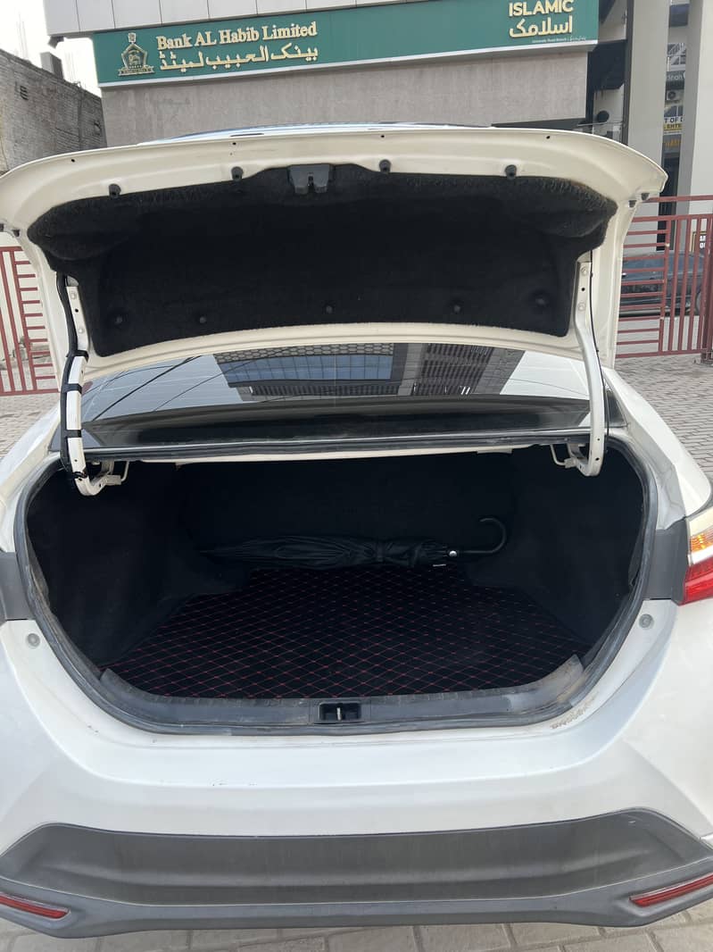 Altis  automatic 1.6 2