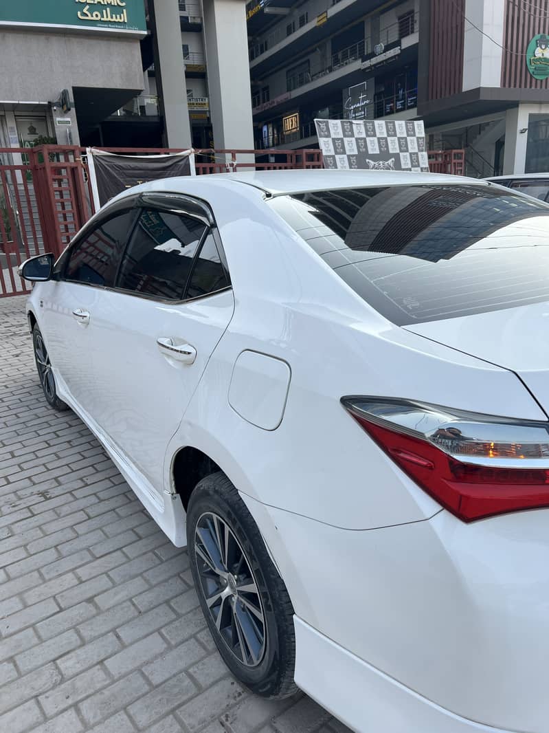 Altis  automatic 1.6 5