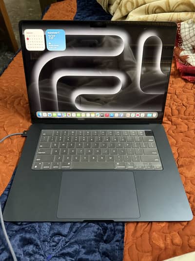 Macbook air m3 15 inch