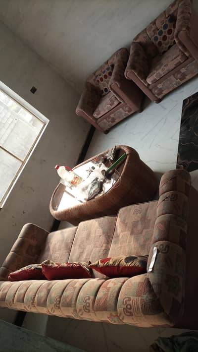 5-Seater Sofa Set in good condition