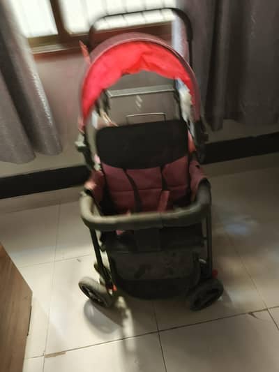Pram for 2 kids brand new condition