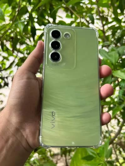 Vivo y100 | Breeze Green Edition
