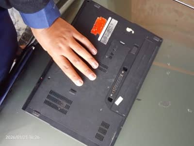 Dell Laptop 160gb hardisk 2gb rem Location mardan Exchange possible