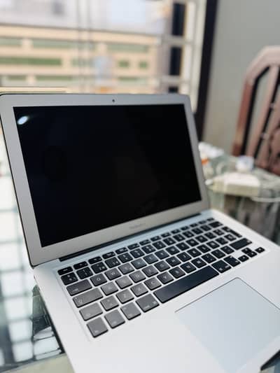 MacBook Air 2017 model