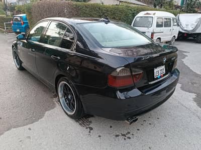 BMW 320i 2006